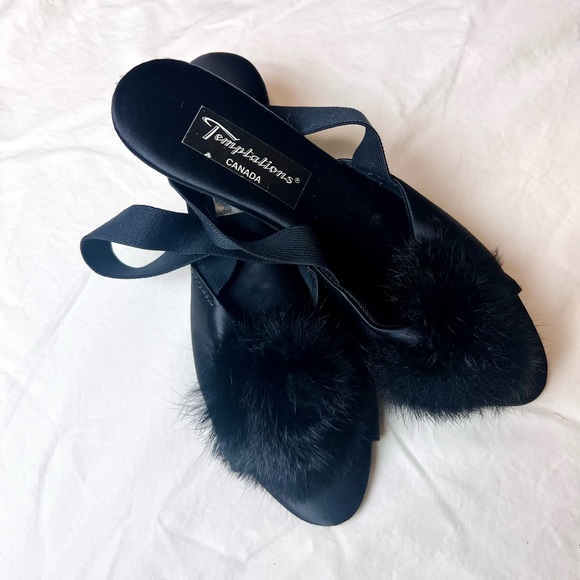 Fluffy fur pom vintage style retro black silk boudoir peep toe kitten heels - Picture 2 of 7